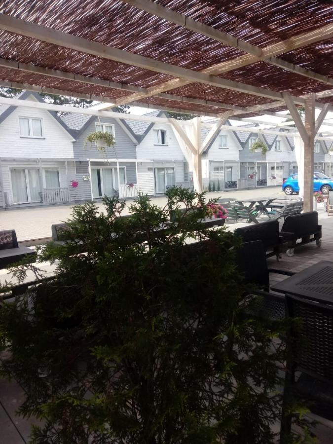 Old Tree Village & Restaurant Oswiecim Exterior photo